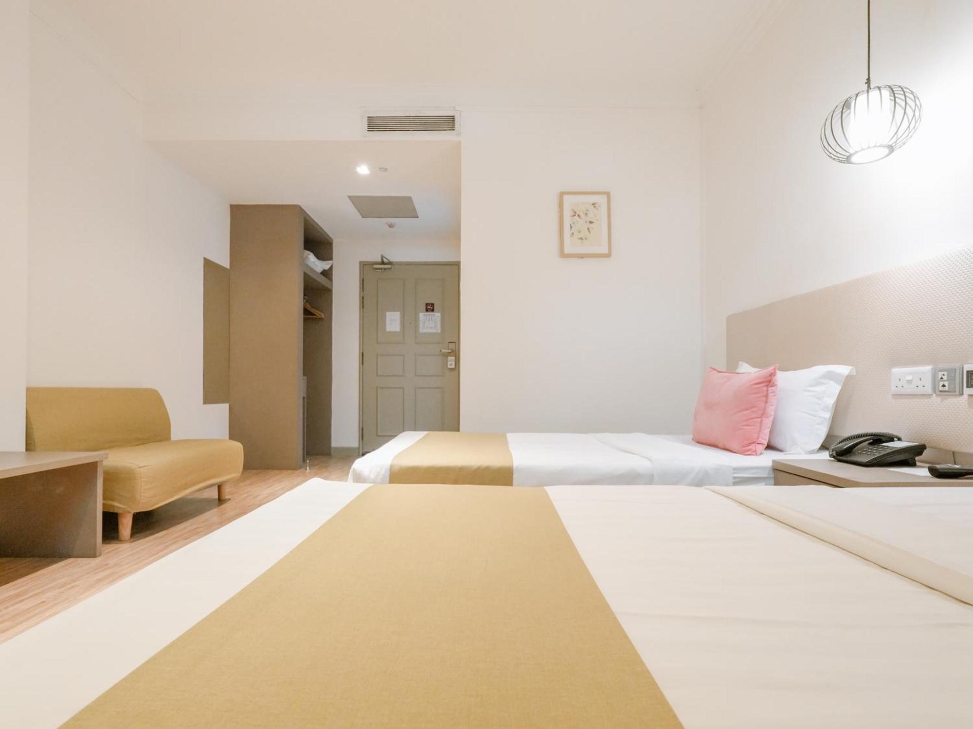 A Hotel Joo Chiat Singapore Exterior photo